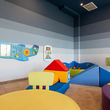 Polanki Park Basen, Sauna & Silownia By Renters Apartment